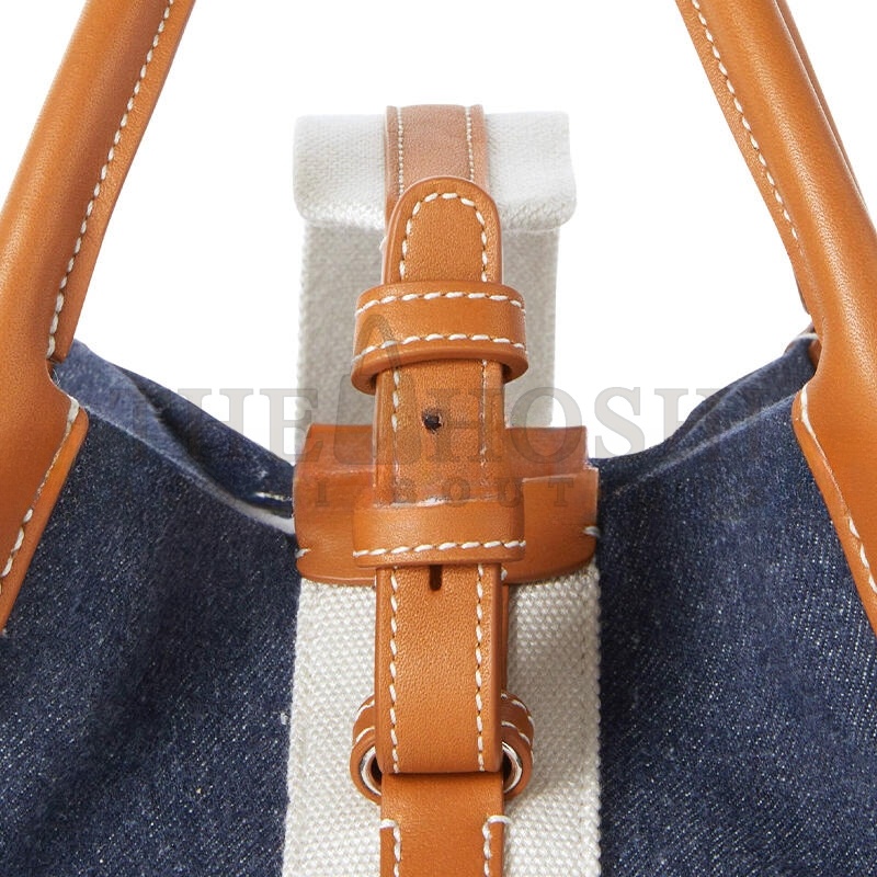 L0r0 P1ana SMALL BALE BAG FAO6818 (21*17*17cm) Master Quality